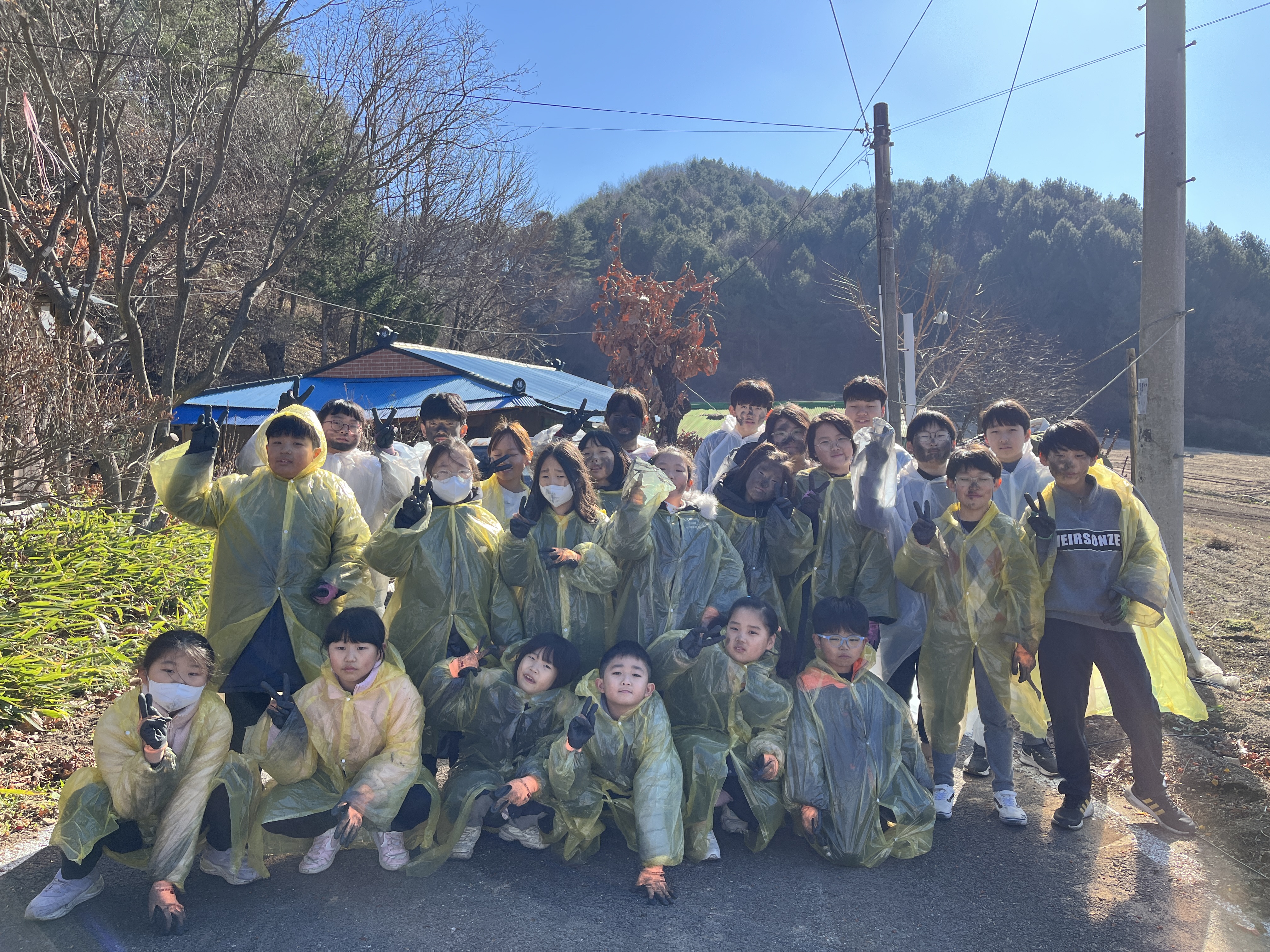 사랑의 연탄나눔 행사 사진