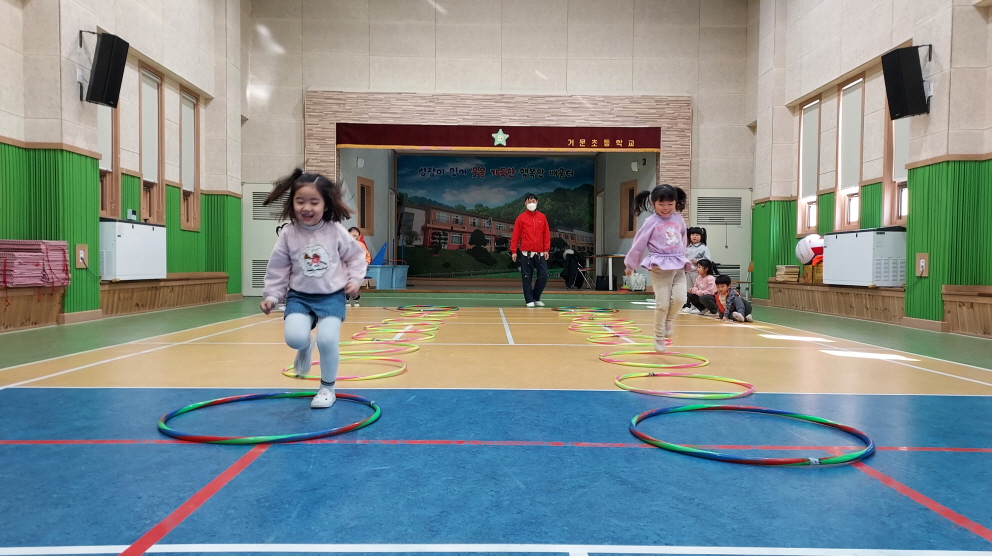 동그란 후프야 사진